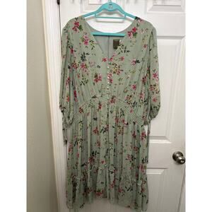 Women’s plus tiered chiffon sage green floral dress size 20w by Taylor